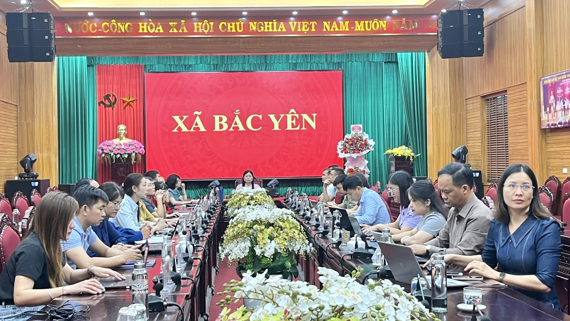 anh tin bai
